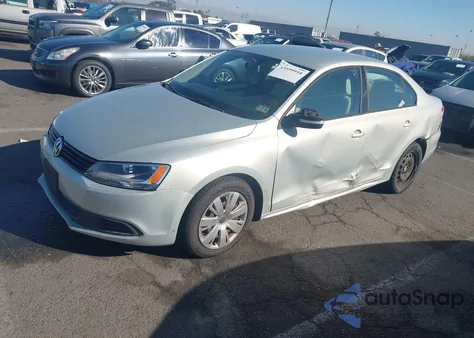 2011 Volkswagen Jetta 2.5L Se from USA, damaged, VIN 3VWDX7AJ0BM387997